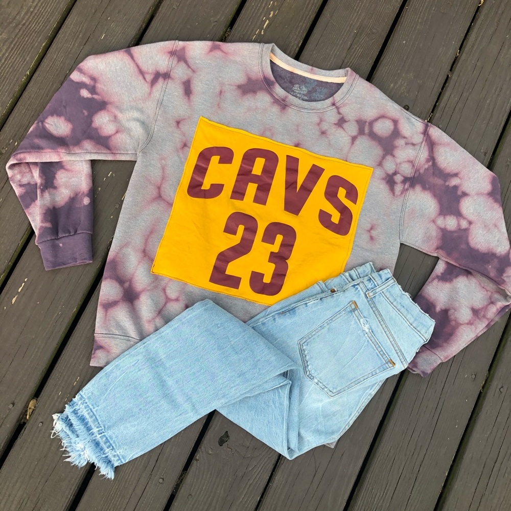 Cleveland Cavs acid wash crew
